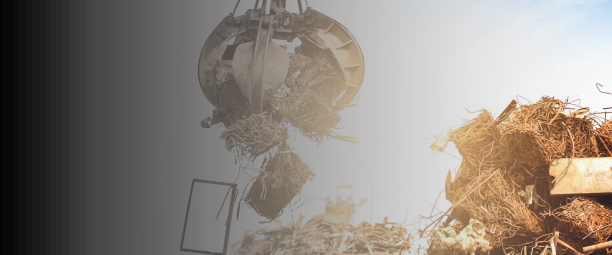 Manavgat hurda firmalarının öncüsü ŞAHİNLER HURDA, yarım asırdır sektöründe aktif olarak faaliyet göstermektedir. Manavgat hurda olarak bizleri arayabilirsi